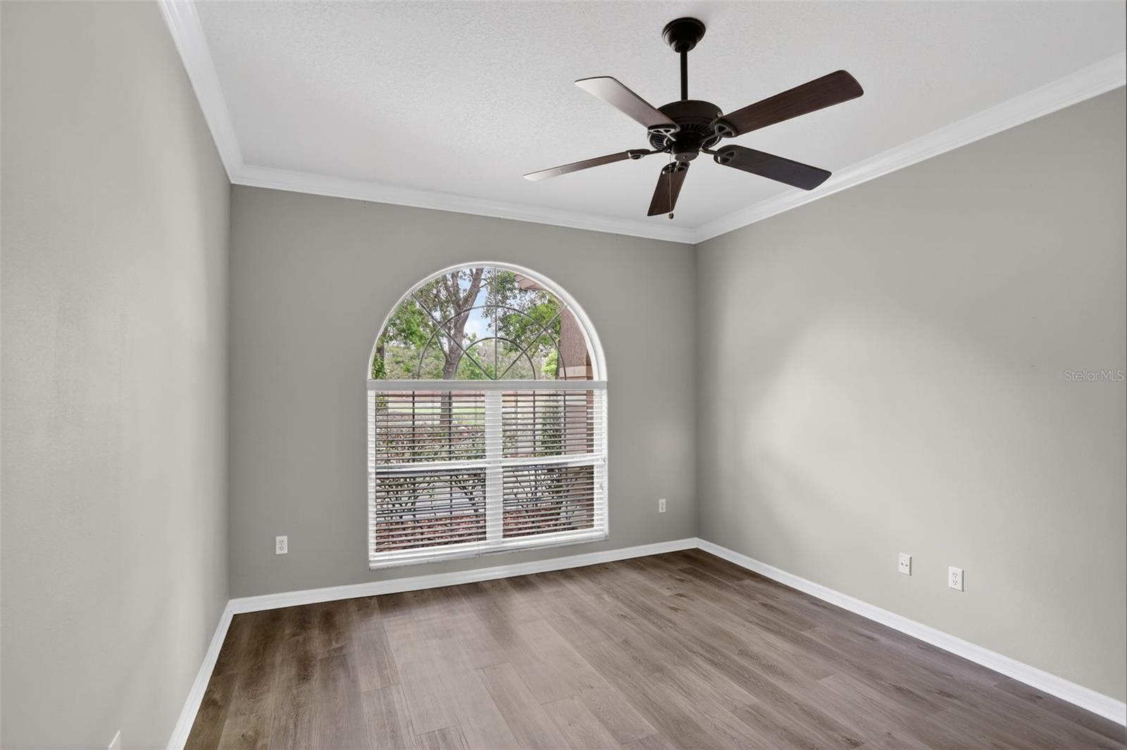 Image 21 of 50 For 8852 Great Cove Drive