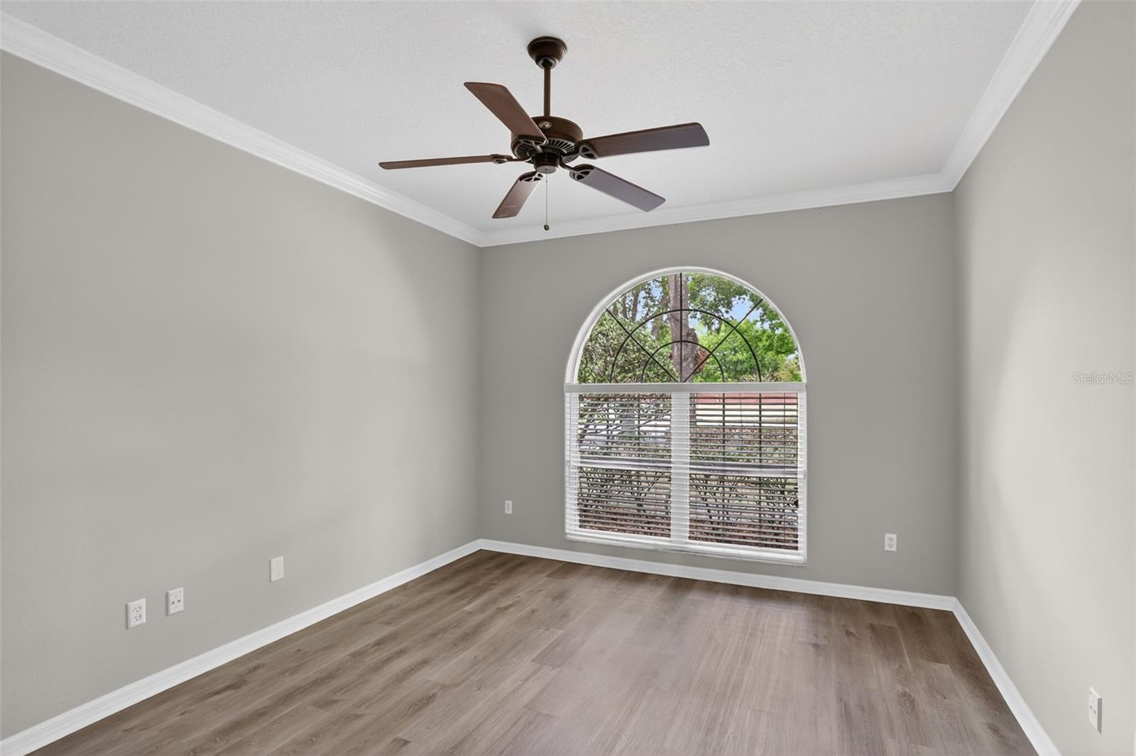 Image 22 of 50 For 8852 Great Cove Drive