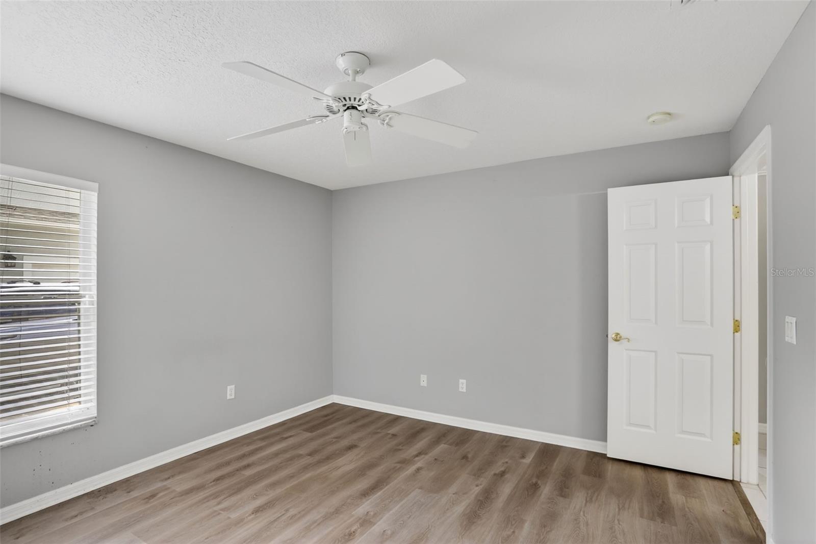 Image 35 of 50 For 8852 Great Cove Drive