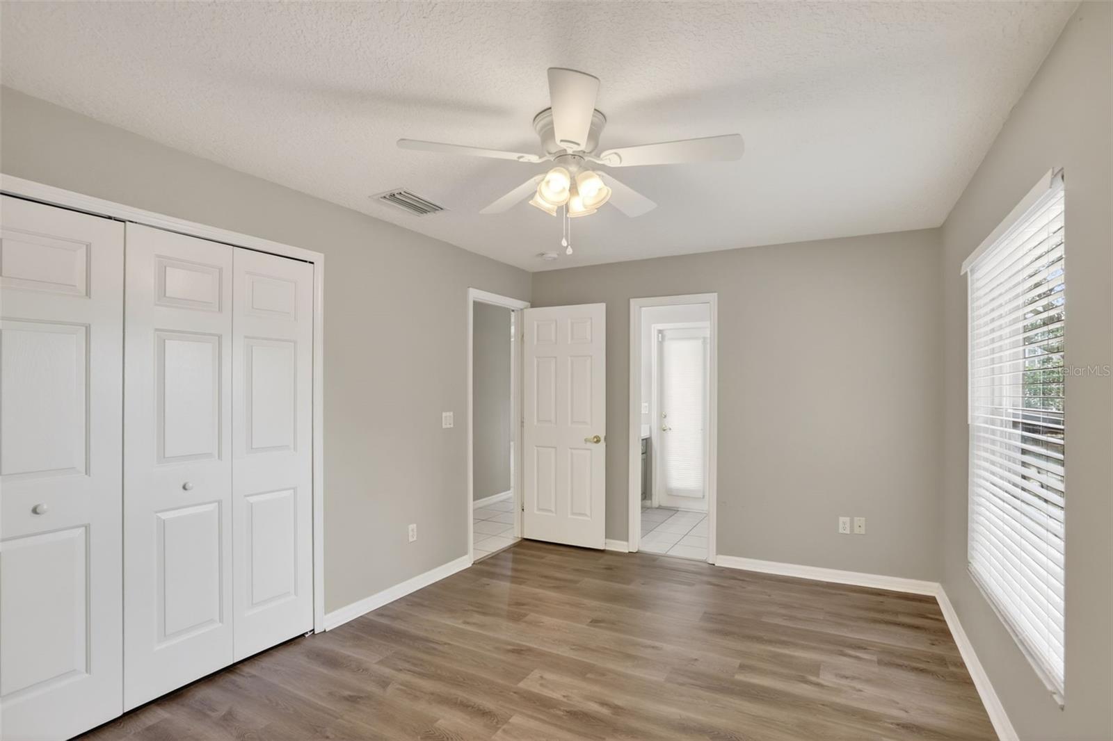 Image 42 of 50 For 8852 Great Cove Drive