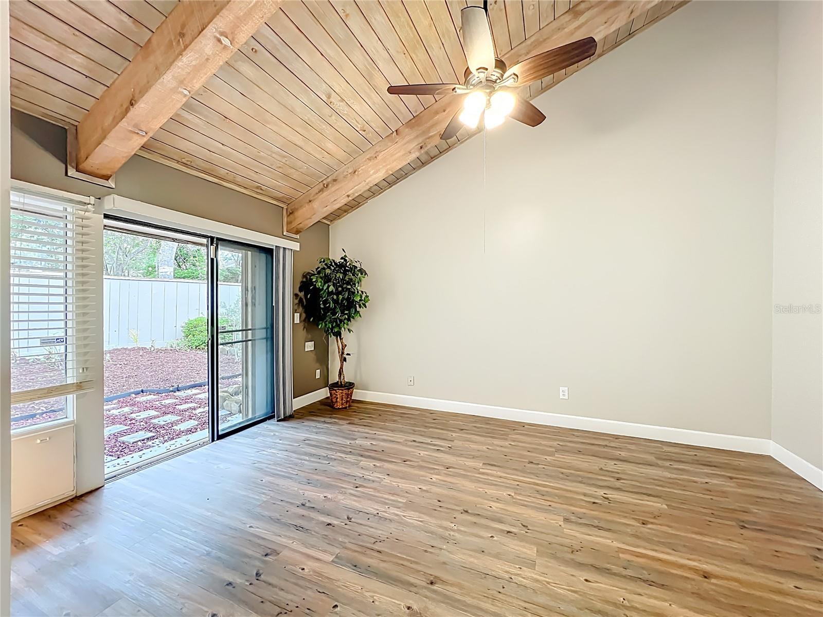 Image 30 of 58 For 207 Weeping Elm Lane