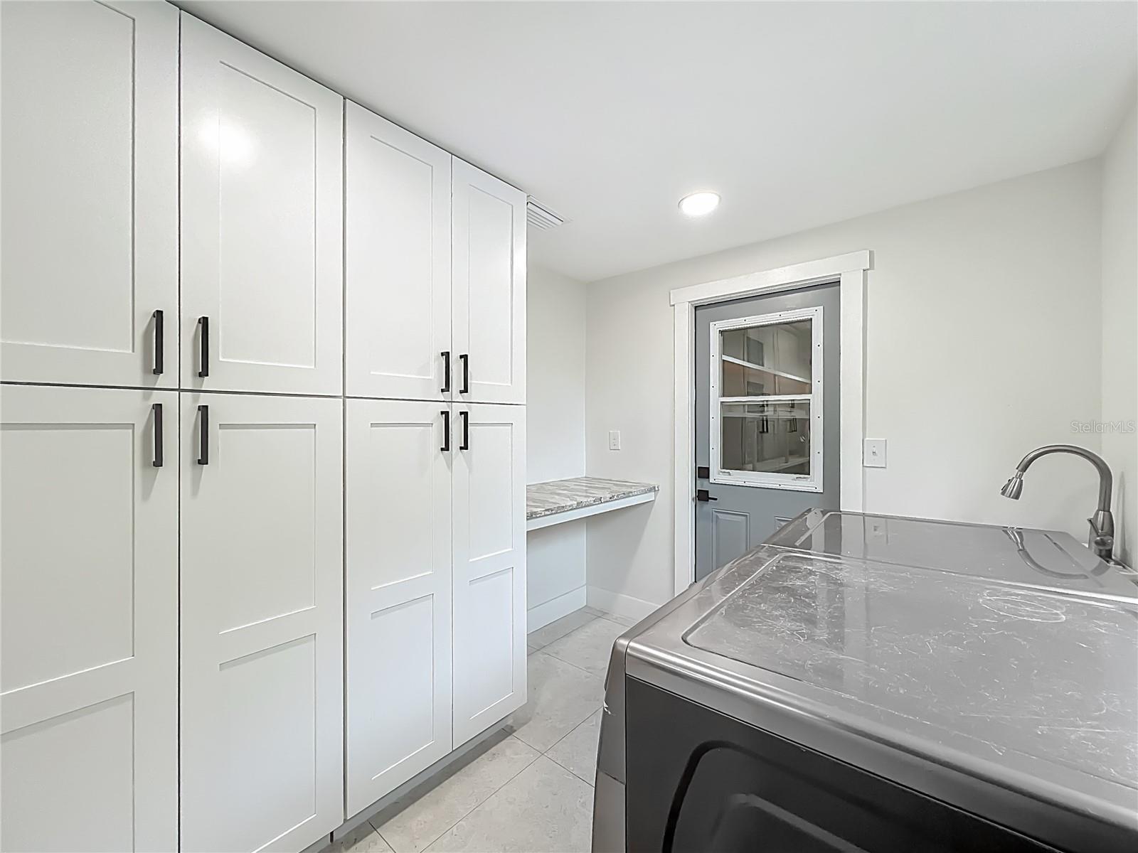 Image 37 of 58 For 207 Weeping Elm Lane