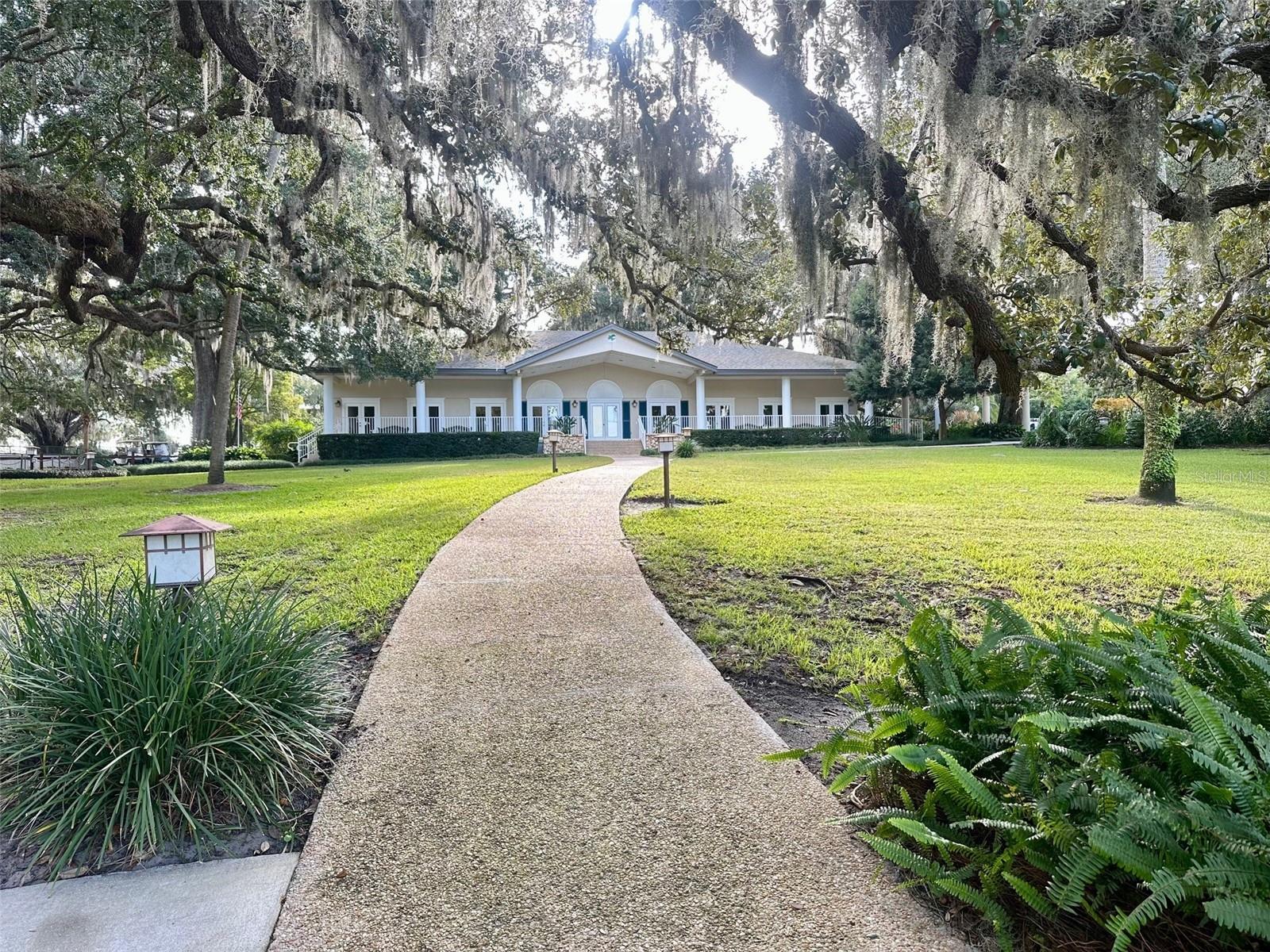 Image 48 of 58 For 207 Weeping Elm Lane