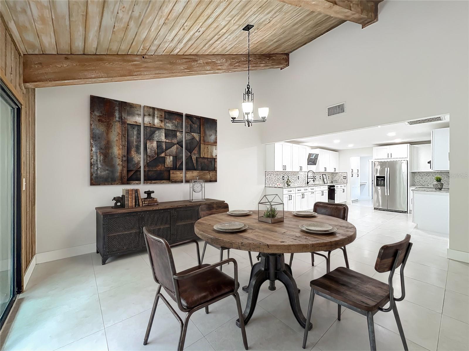 Image 6 of 58 For 207 Weeping Elm Lane