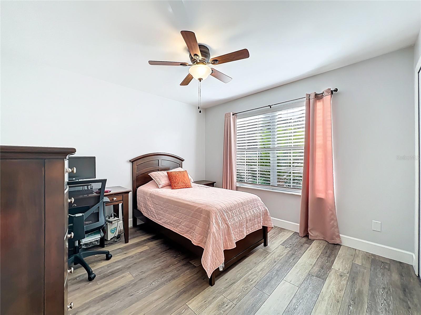 Image 14 of 28 For 630 Falcon Court