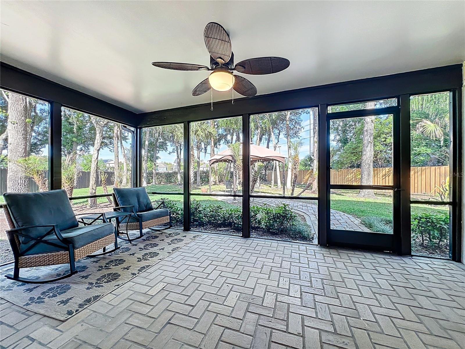 Image 18 of 28 For 630 Falcon Court