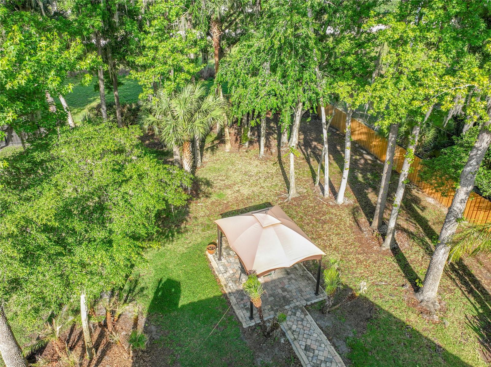 Image 22 of 28 For 630 Falcon Court