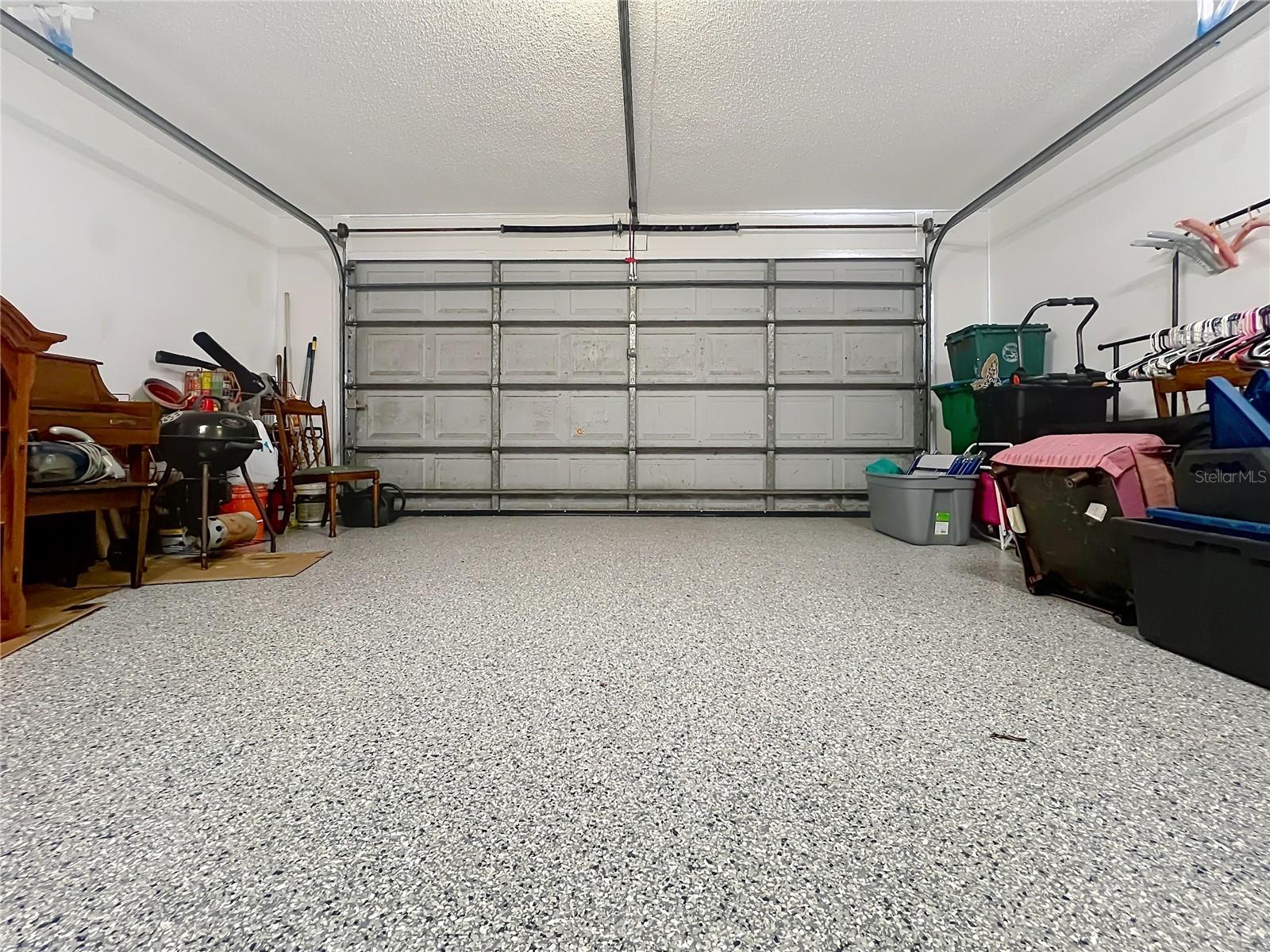 Image 23 of 28 For 630 Falcon Court