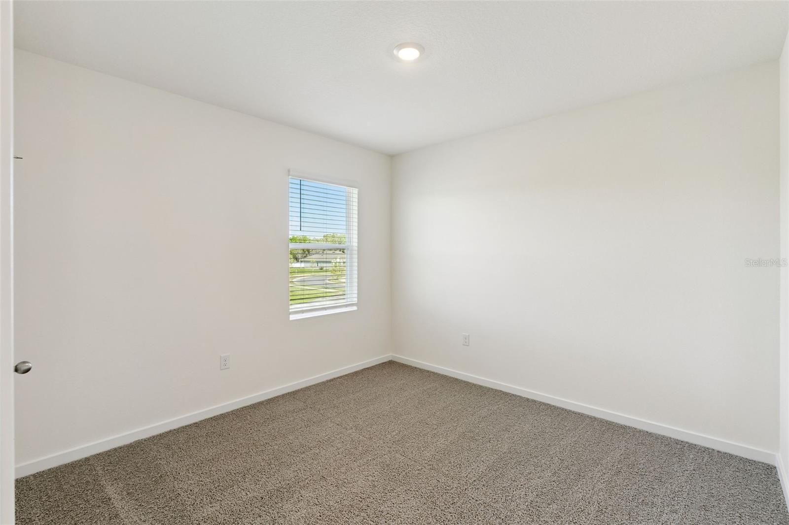 Image 20 of 29 For 2113 Walnut Creek Drive