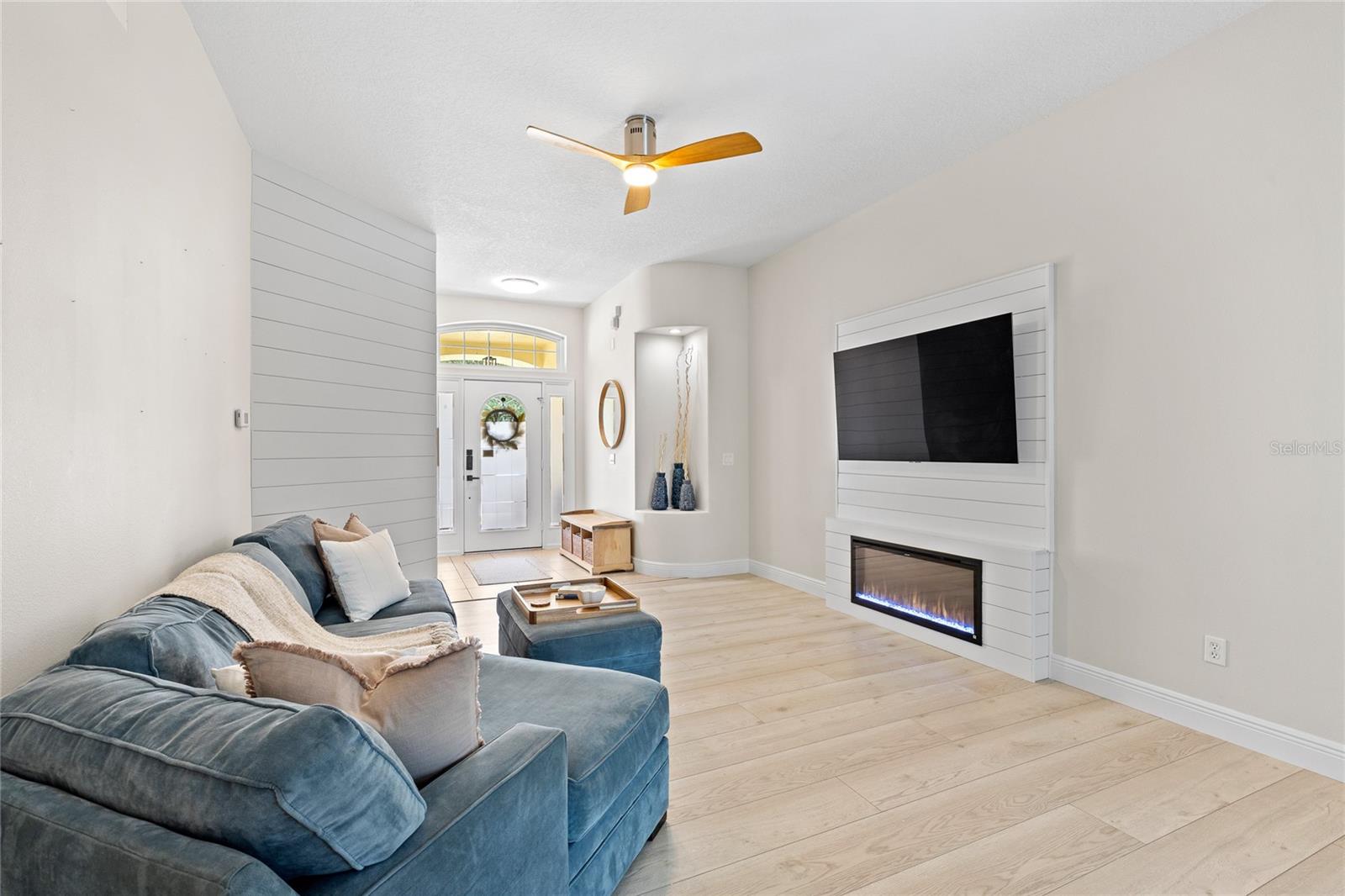 Image 13 of 62 For 710 Hampton Drive