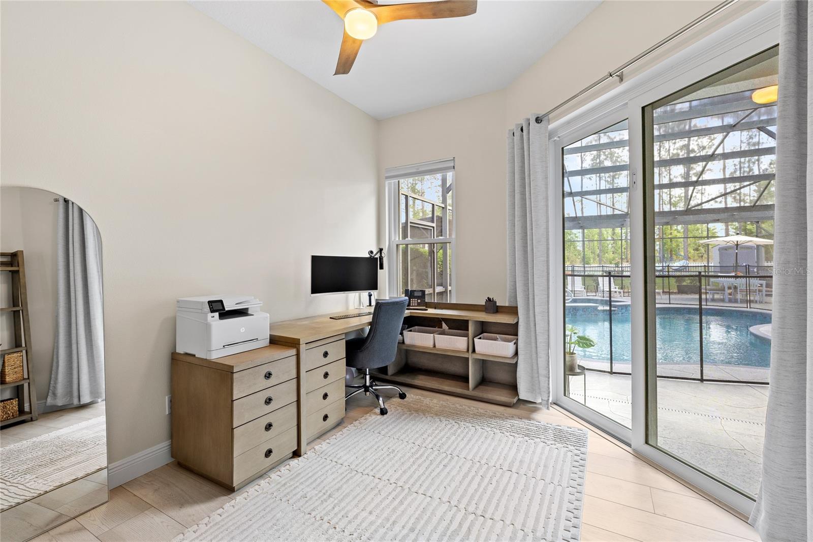 Image 17 of 62 For 710 Hampton Drive