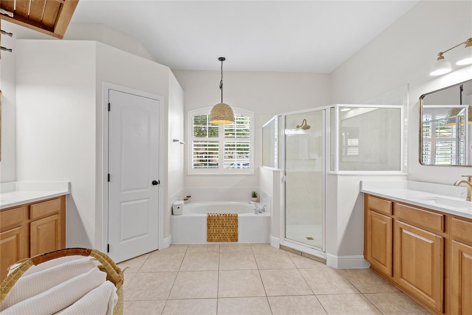 Image 20 of 62 For 710 Hampton Drive