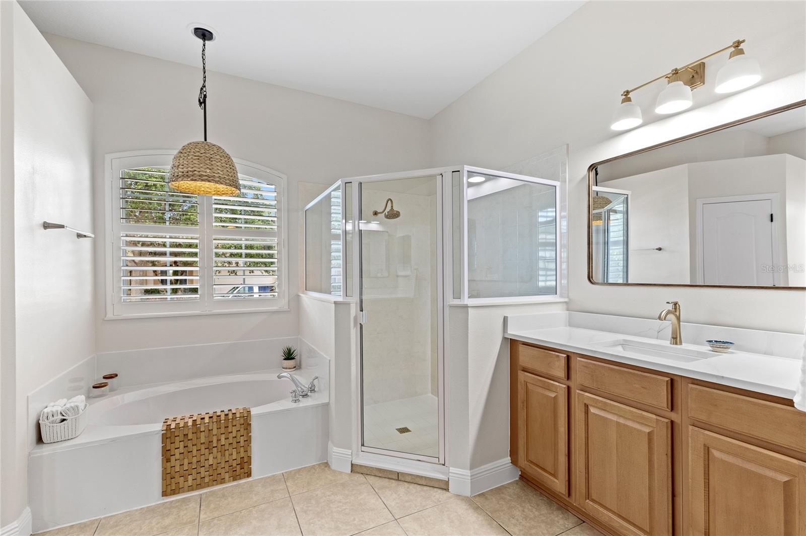 Image 21 of 62 For 710 Hampton Drive