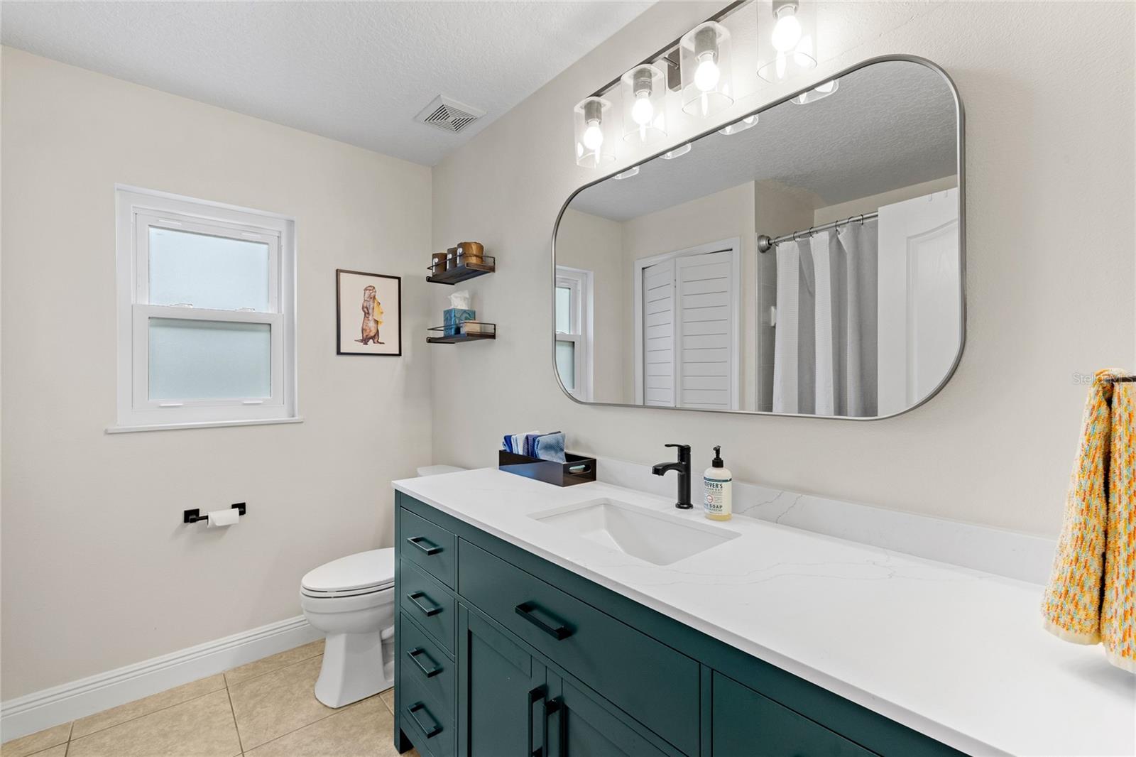 Image 23 of 62 For 710 Hampton Drive