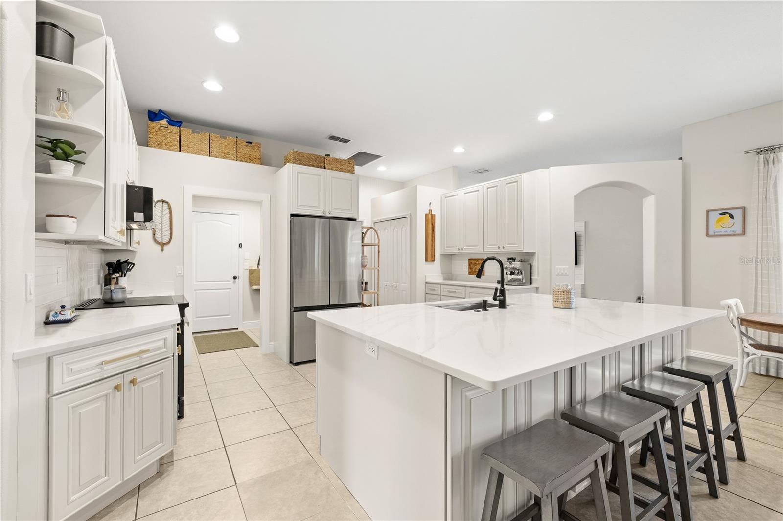 Image 30 of 62 For 710 Hampton Drive