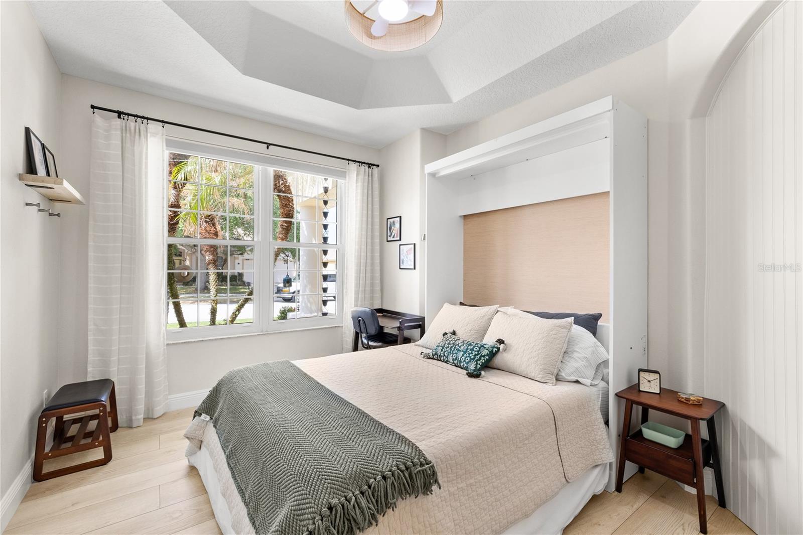 Image 34 of 62 For 710 Hampton Drive