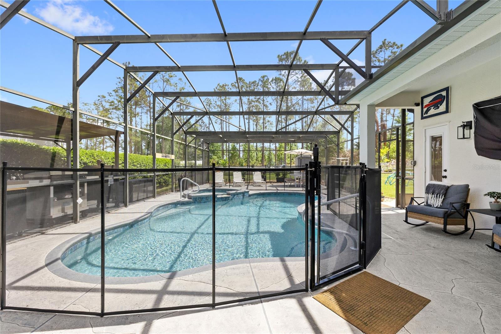 Image 43 of 62 For 710 Hampton Drive