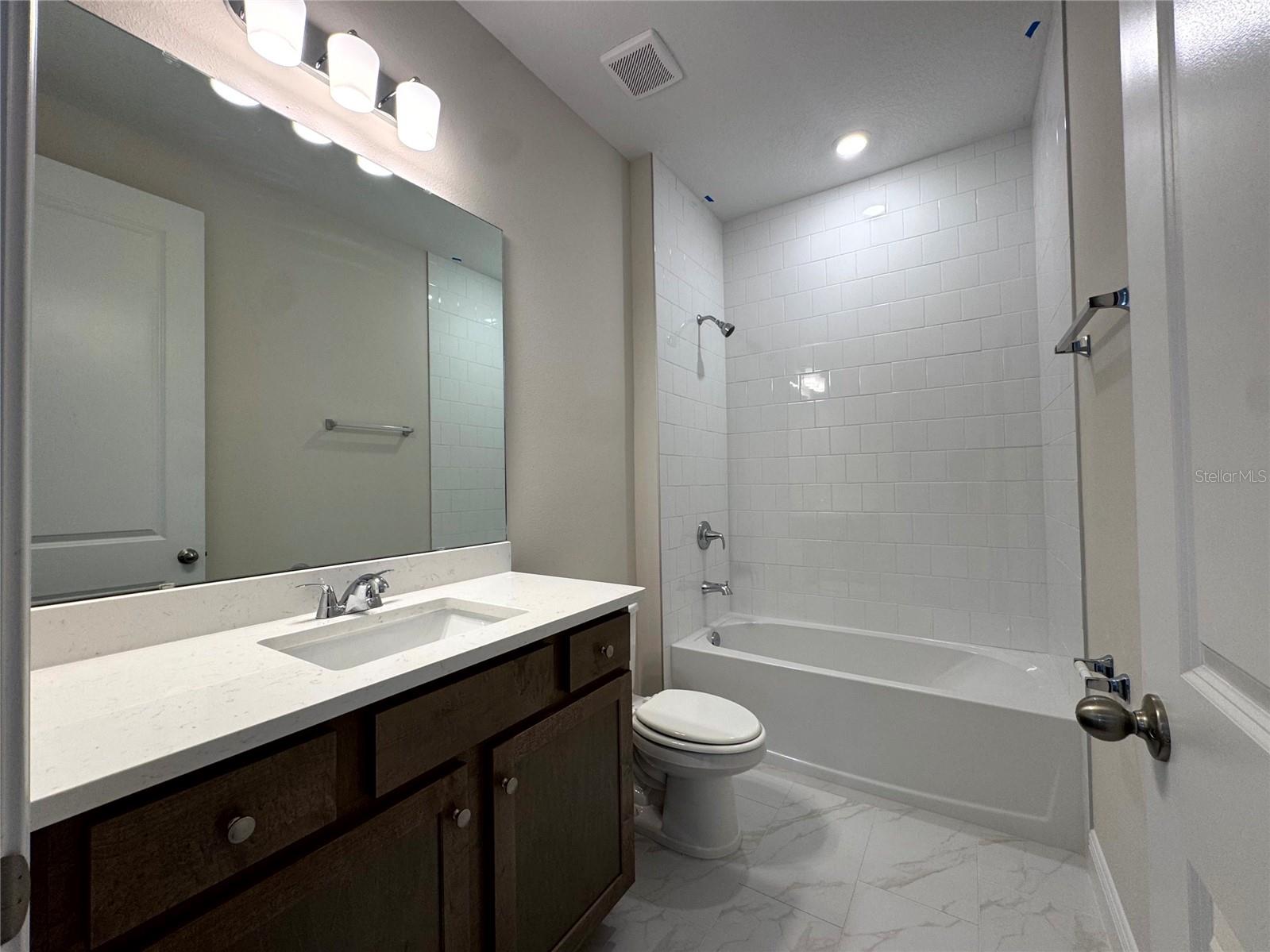 Image 14 of 20 For 1900 Sunshine Peak Dr Drive