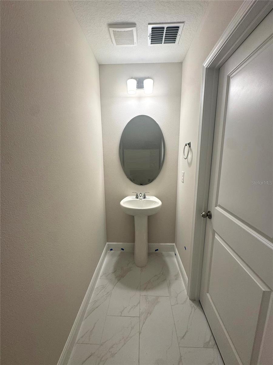 Image 5 of 20 For 1900 Sunshine Peak Dr Drive