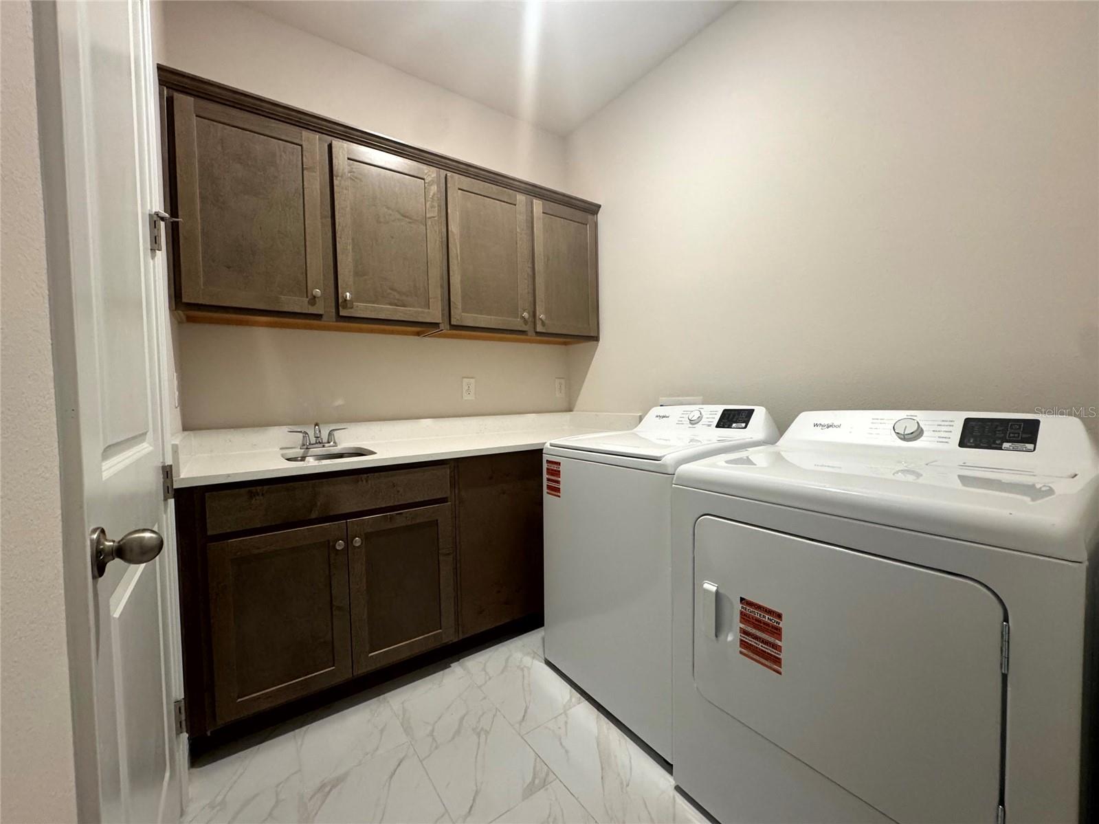 Image 8 of 20 For 1900 Sunshine Peak Dr Drive