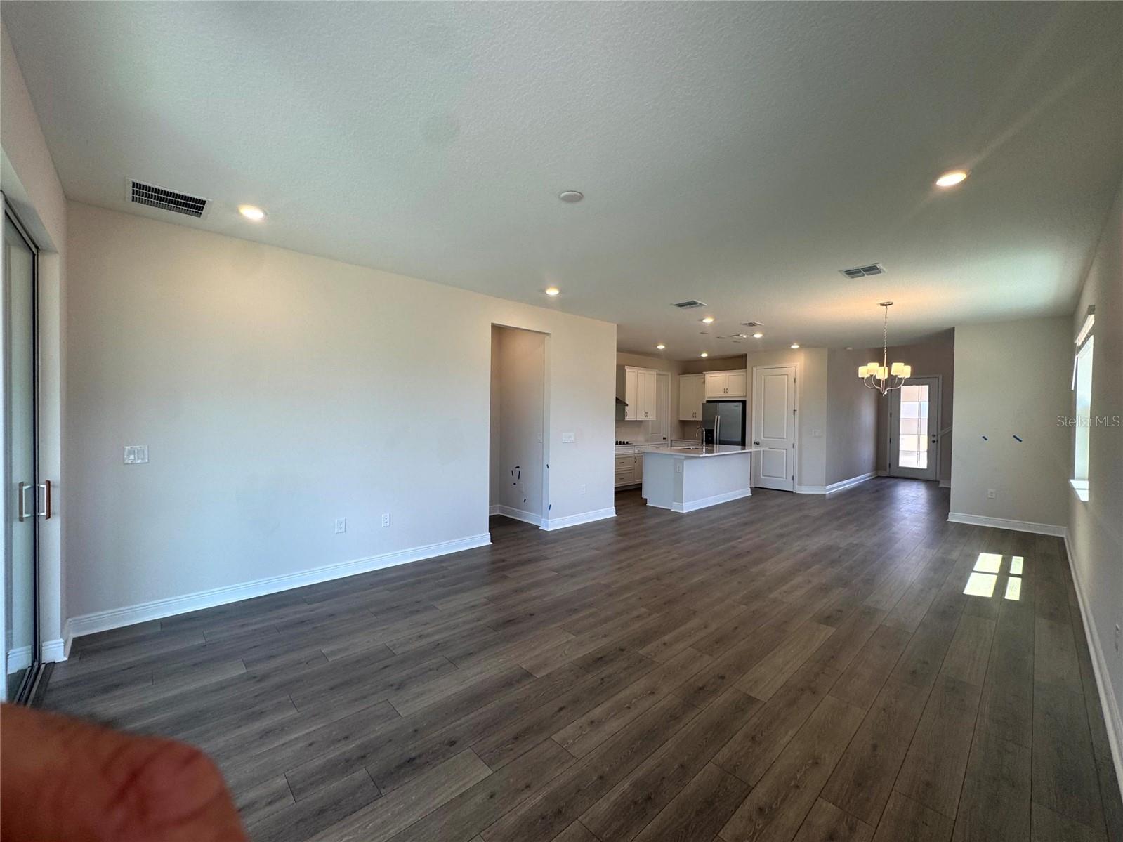 Image 9 of 20 For 1900 Sunshine Peak Dr Drive