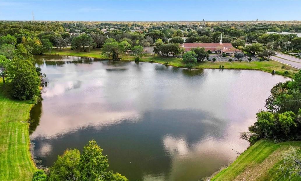 Image 21 of 22 For 2516 Grassy Point Drive 200