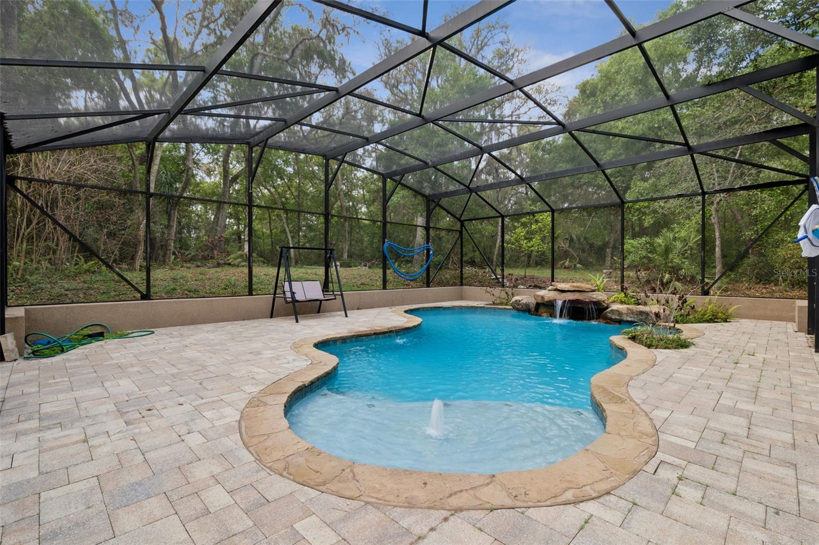 Image 42 of 56 For 156 Big Oak Bend