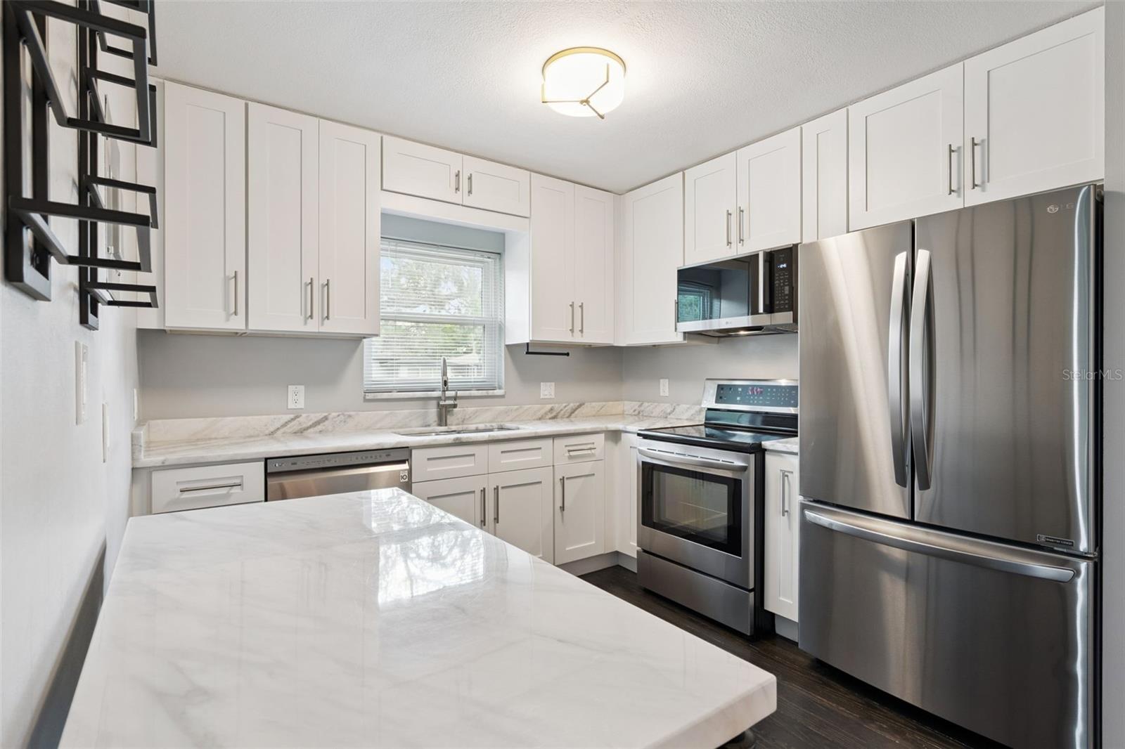 Image 12 of 43 For 2001 Gale Street