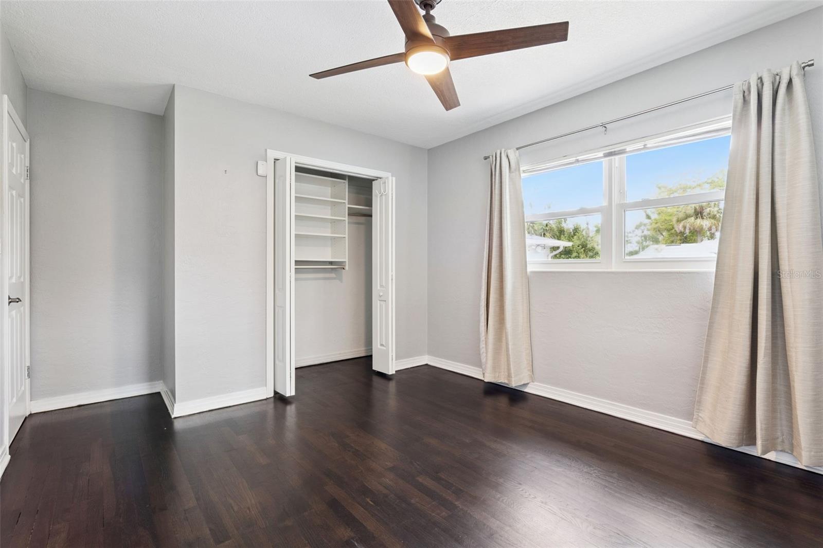 Image 19 of 43 For 2001 Gale Street