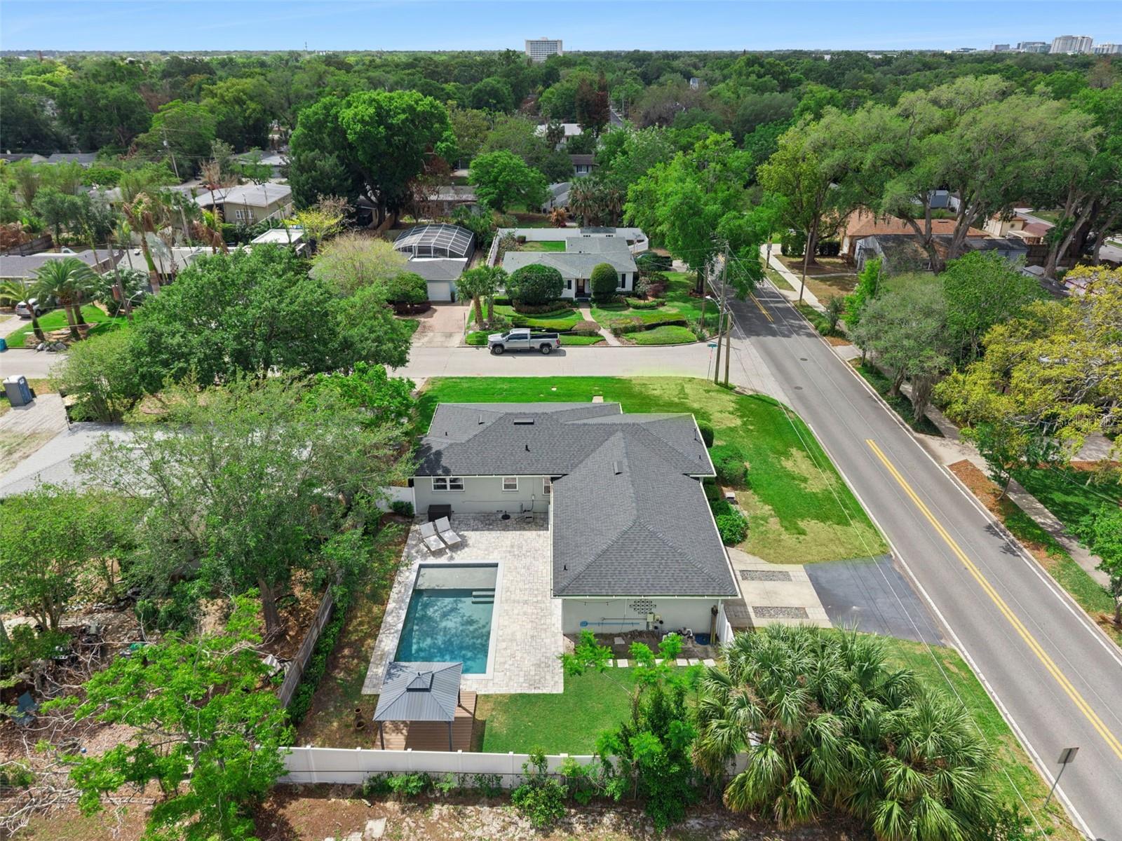 Image 38 of 43 For 2001 Gale Street