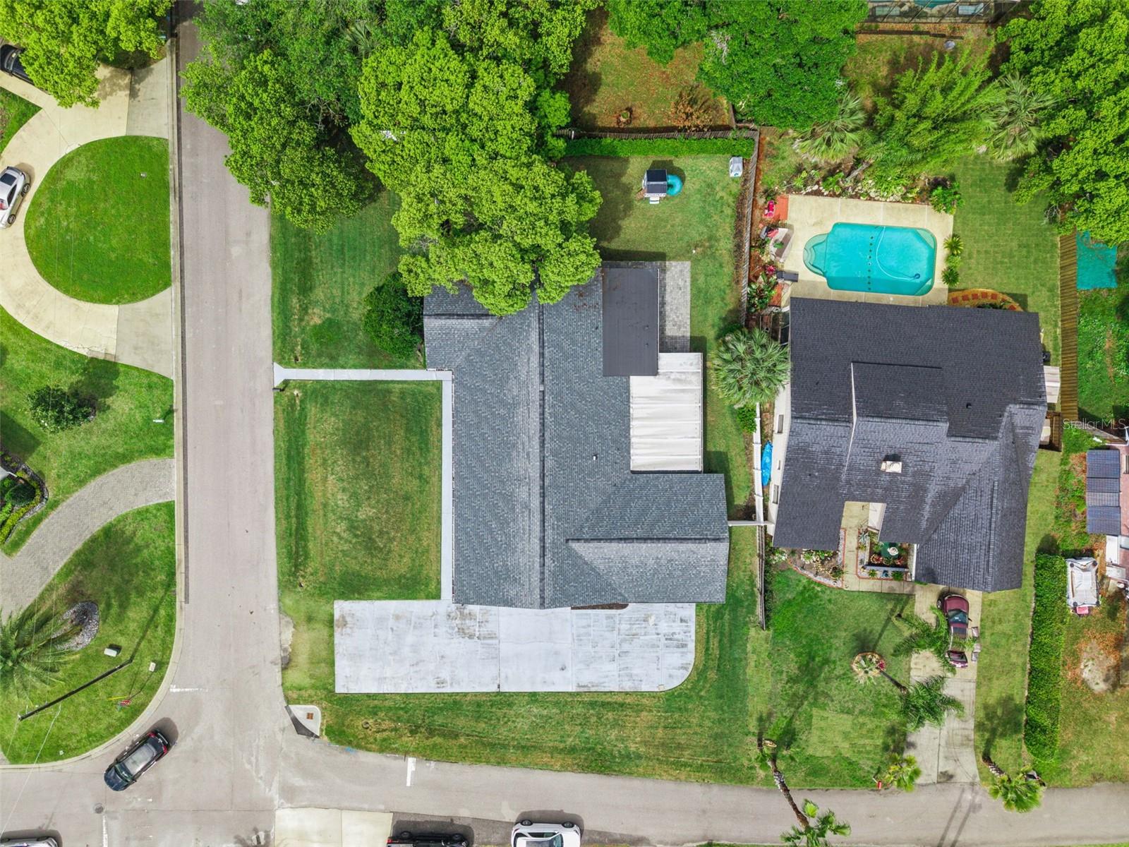 Image 43 of 55 For 884 Cutler Road