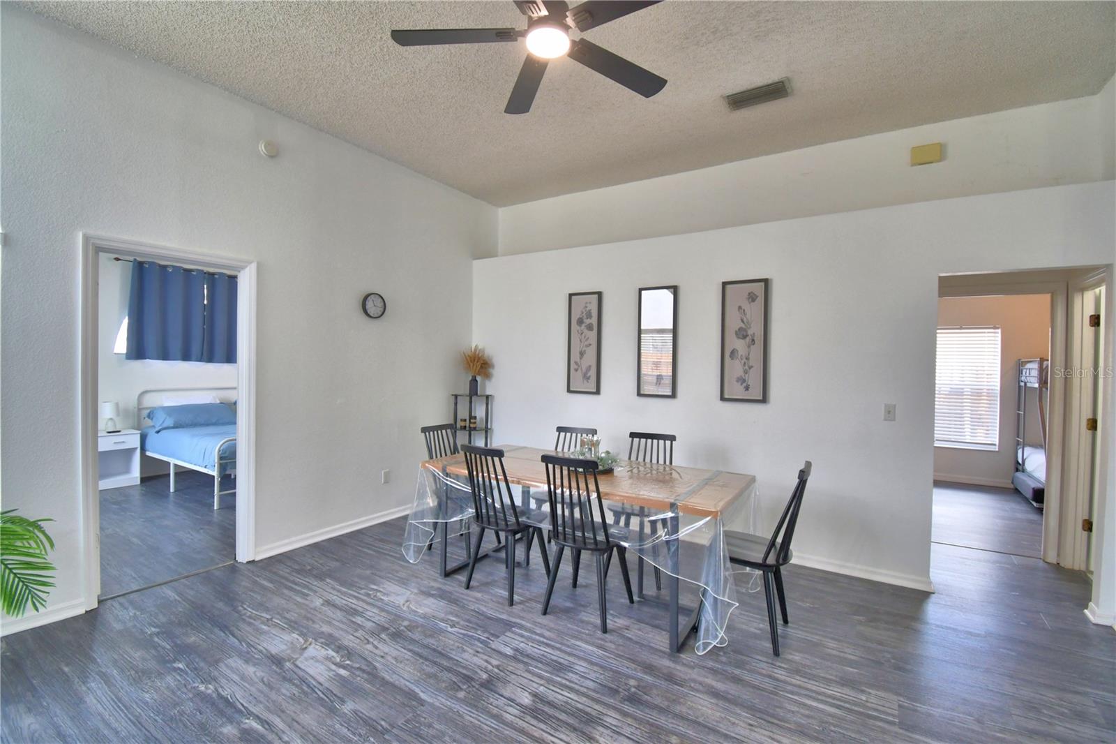 Image 16 of 65 For 2935 Dickens Circle