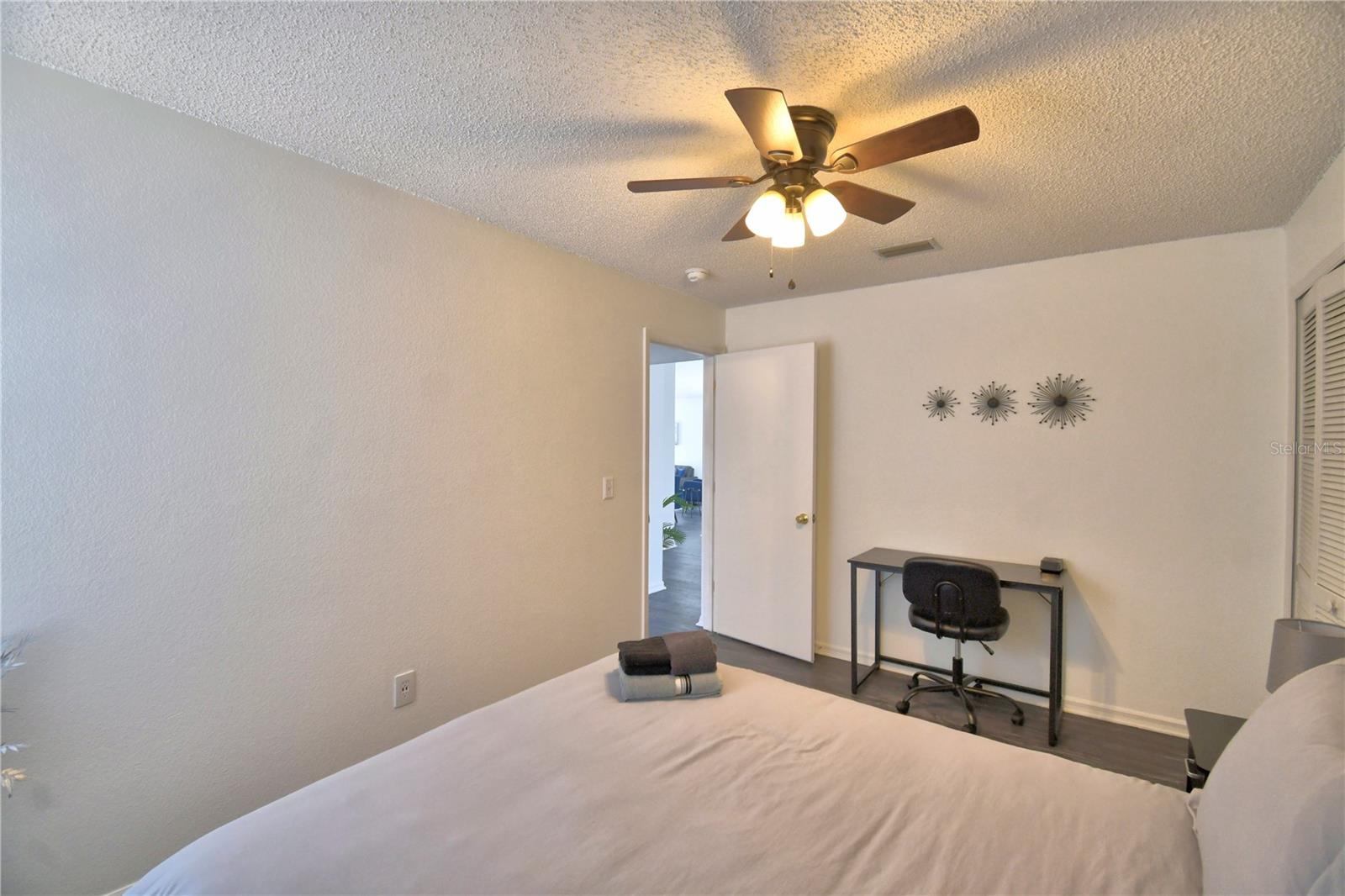 Image 30 of 65 For 2935 Dickens Circle