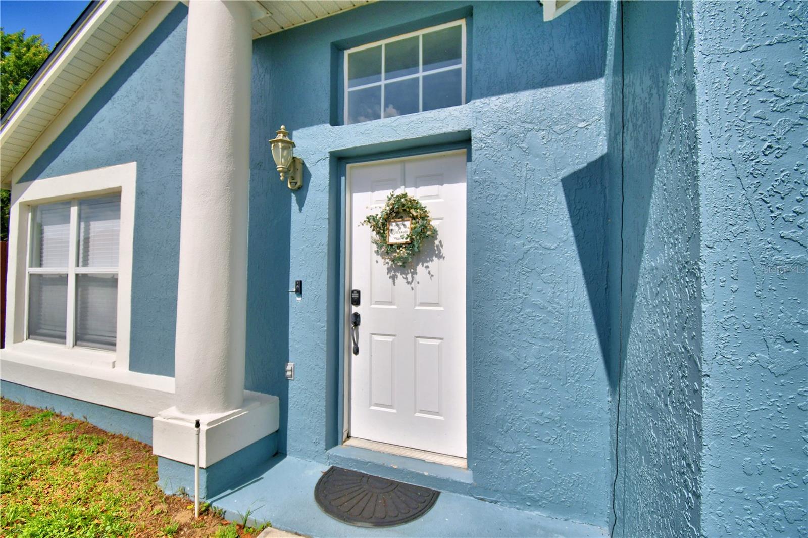 Image 5 of 65 For 2935 Dickens Circle