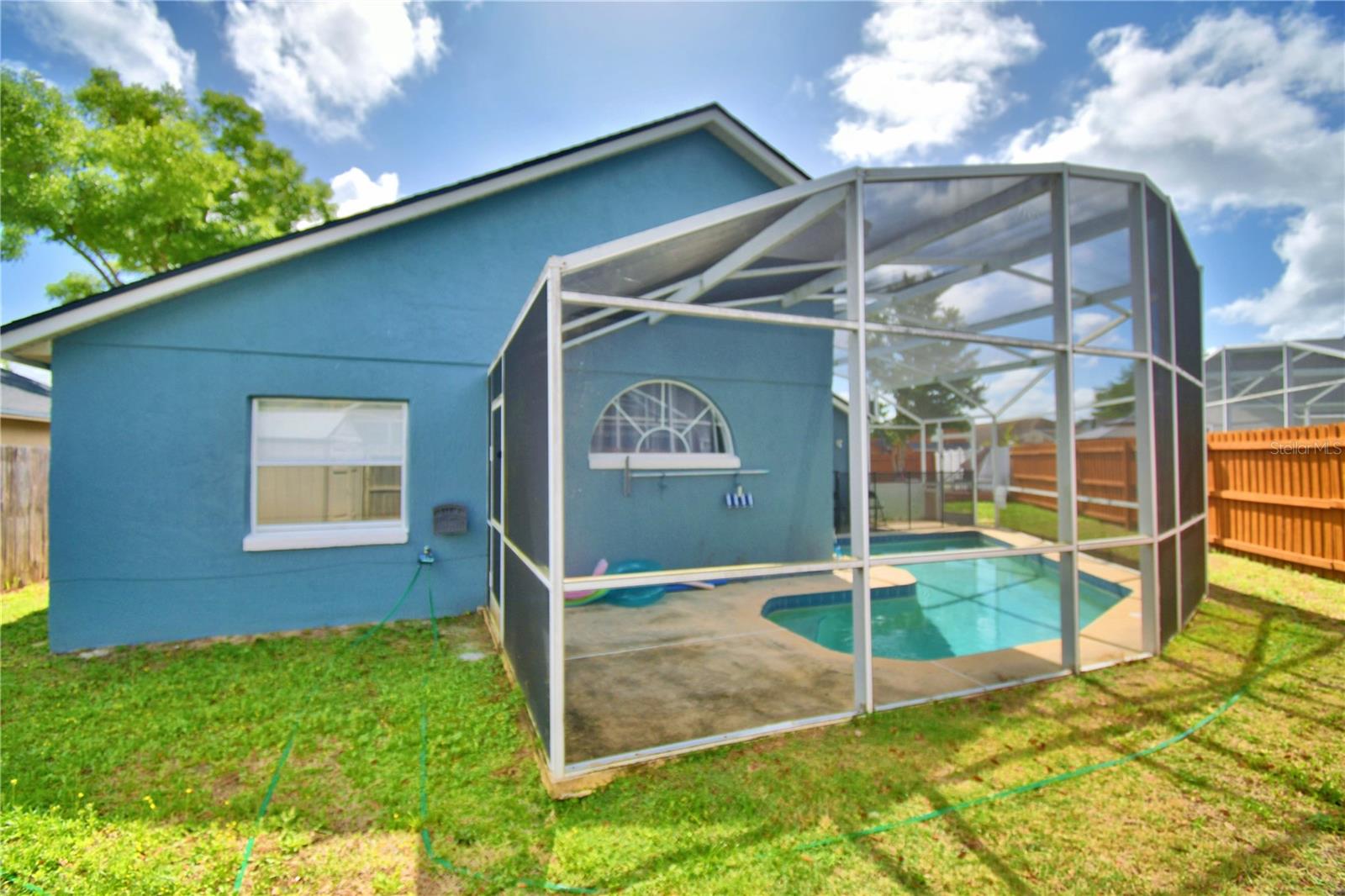 Image 56 of 65 For 2935 Dickens Circle