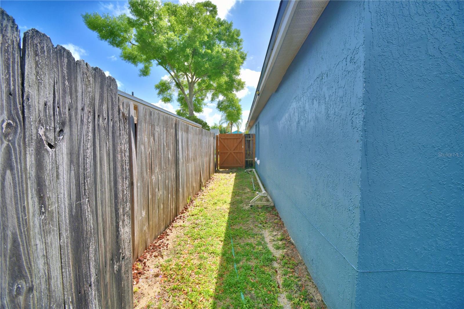 Image 57 of 65 For 2935 Dickens Circle