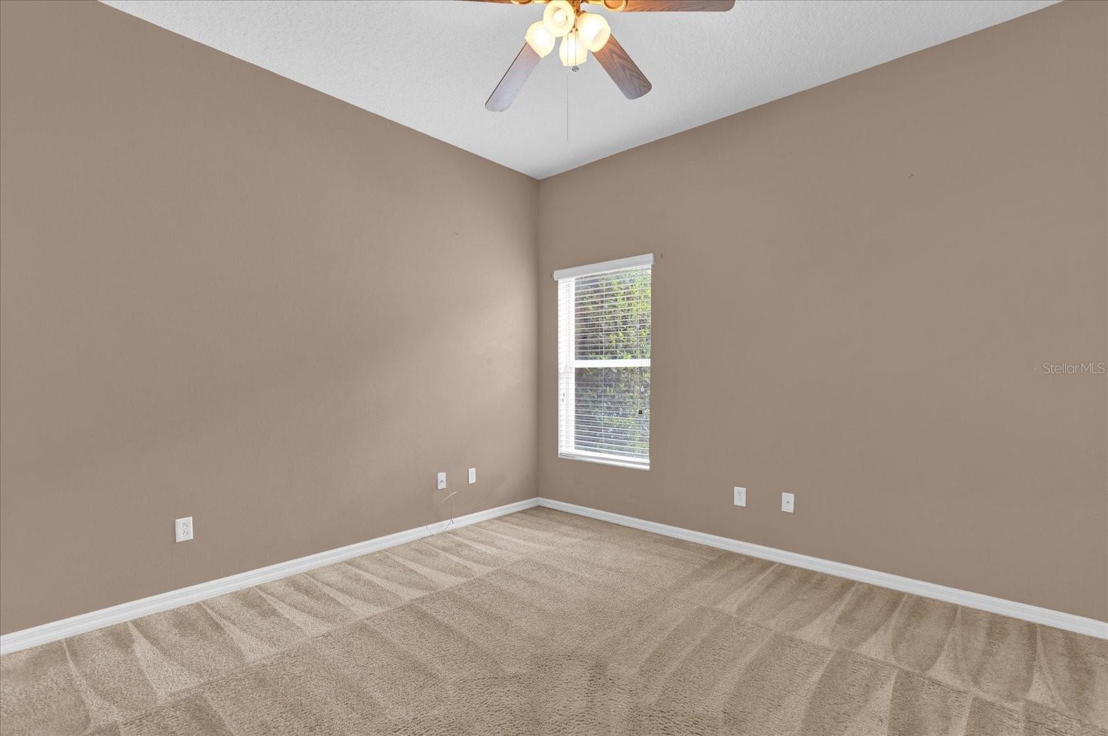 Image 22 of 34 For 14217 Bridgewater Crossings Boulevard