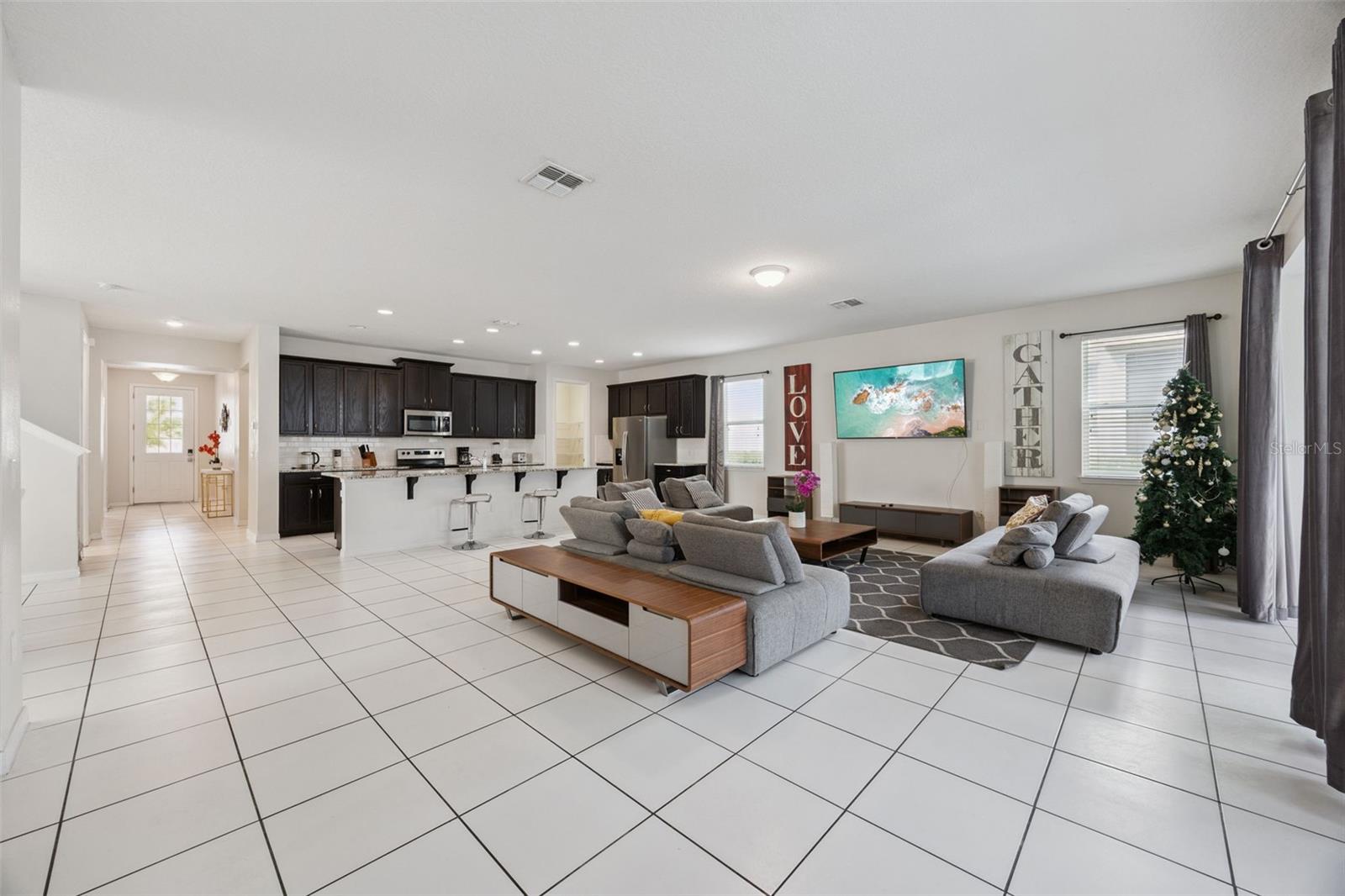 Image 4 of 47 For 9008 Sunshine Ridge Loop