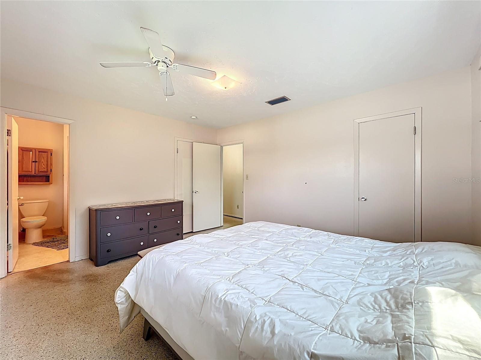 Image 35 of 71 For 395 Tangelo Drive