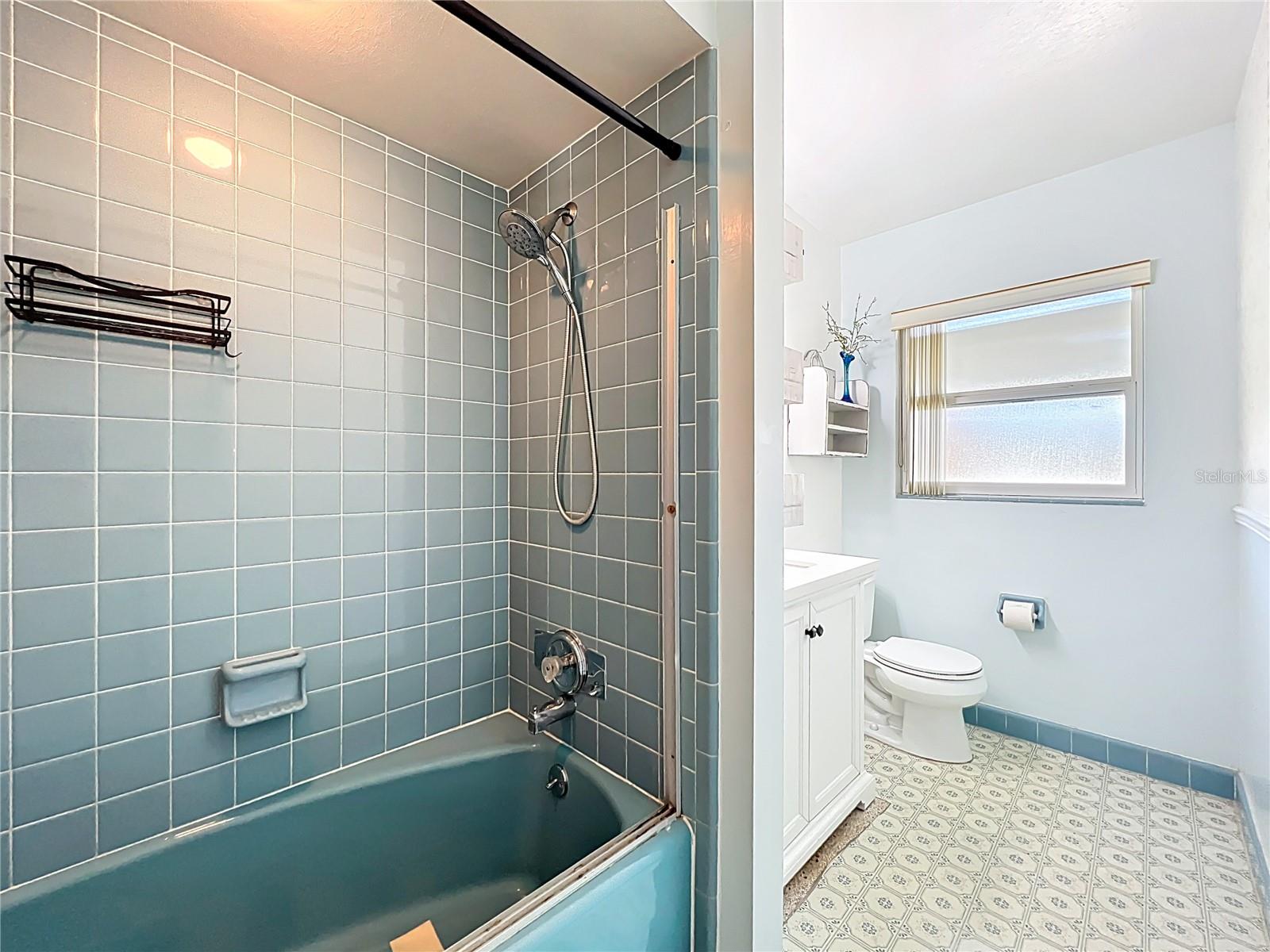 Image 41 of 71 For 395 Tangelo Drive