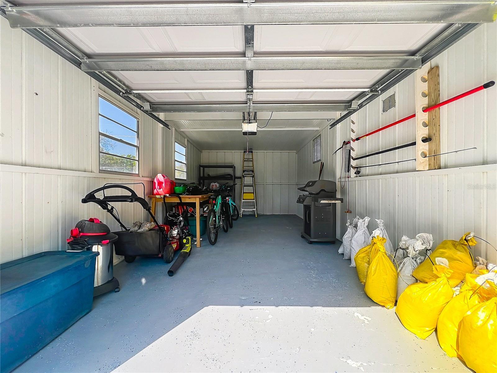 Image 60 of 71 For 395 Tangelo Drive