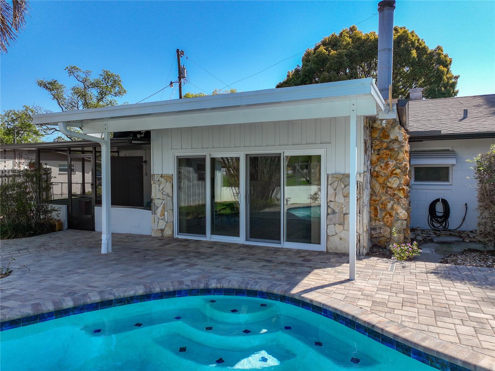 Image 61 of 71 For 395 Tangelo Drive