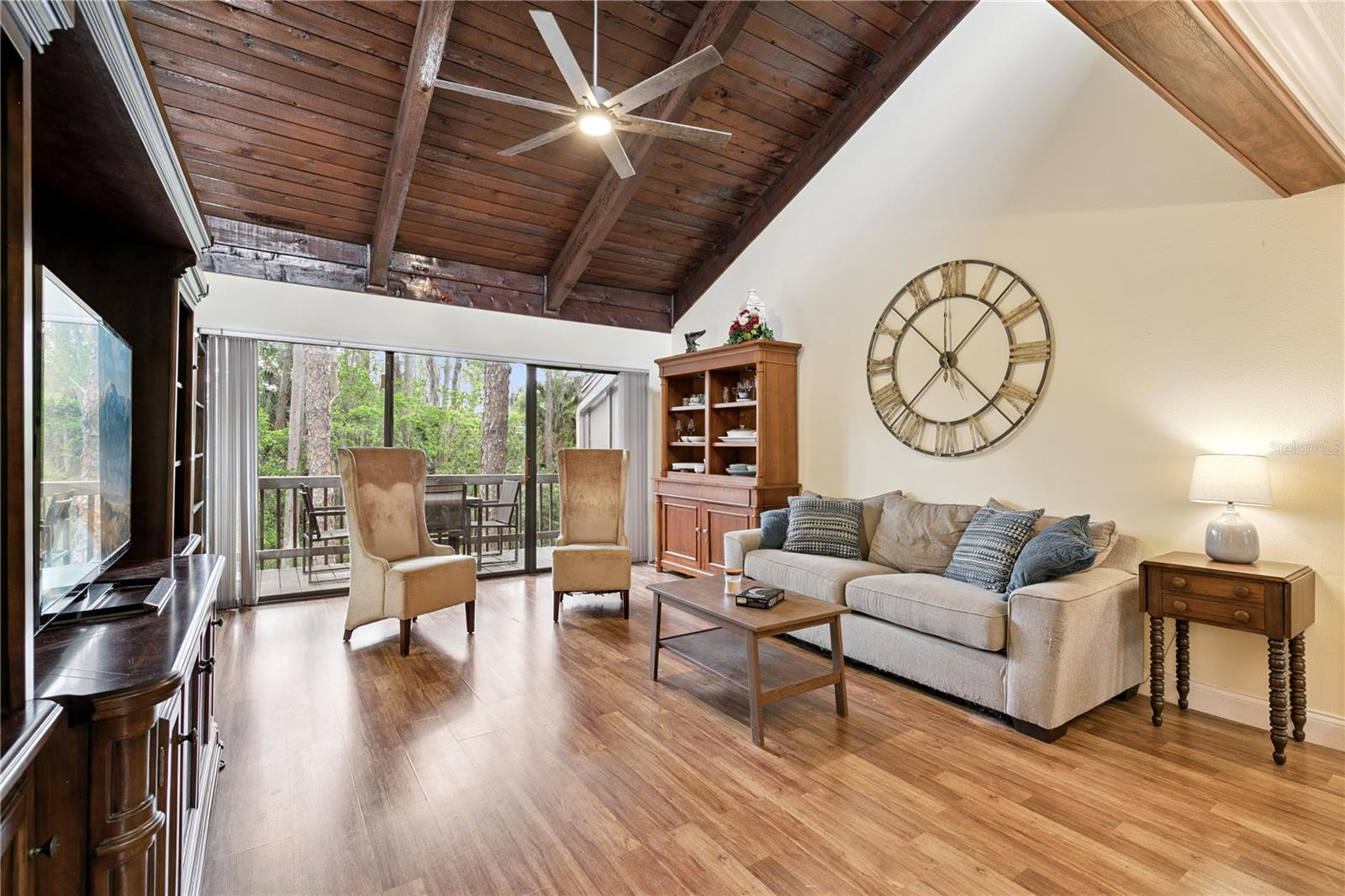 Image 2 of 44 For 5321 Indian Creek Drive D