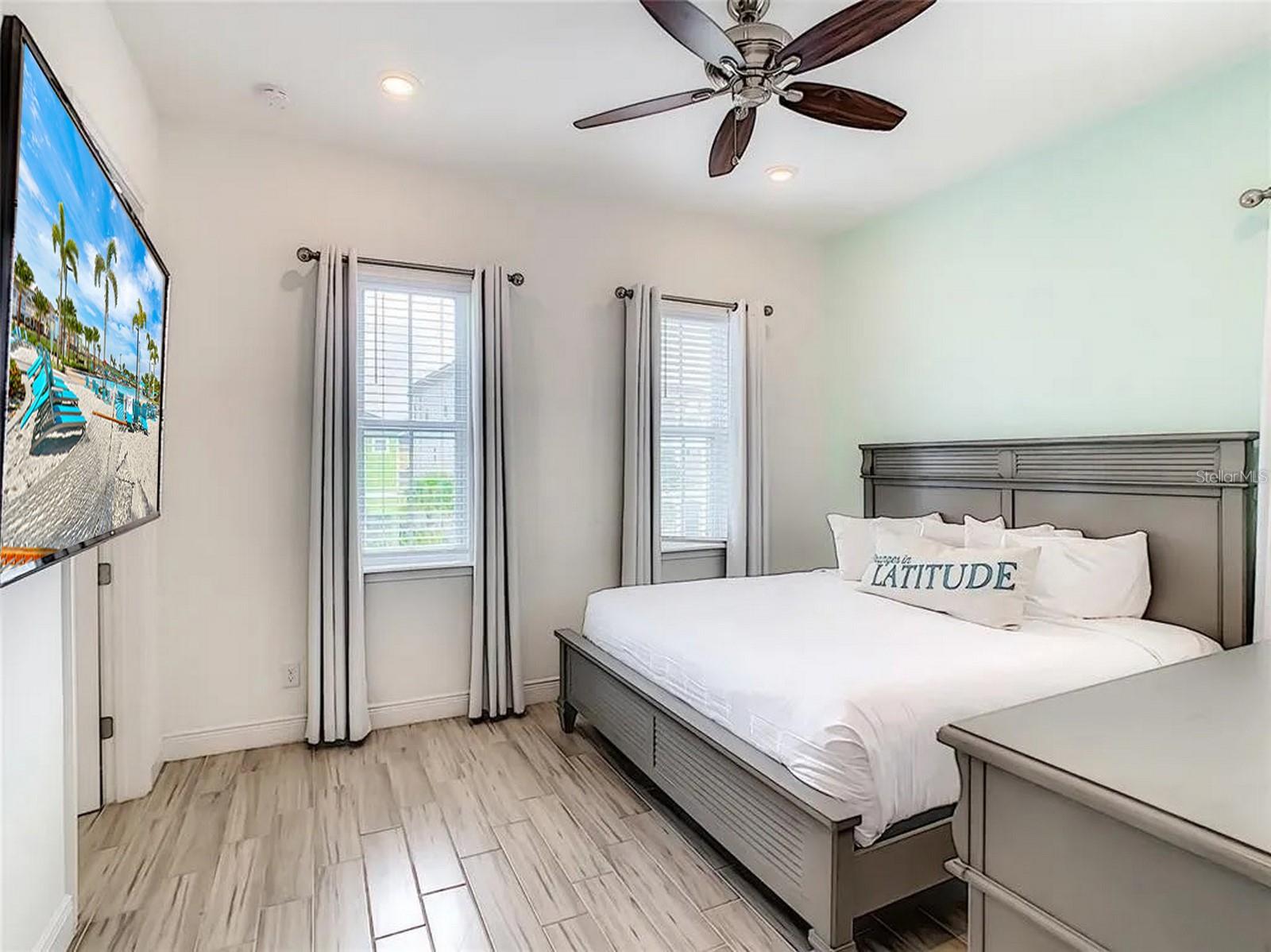 Image 20 of 62 For 8037 Lost Shaker Lane