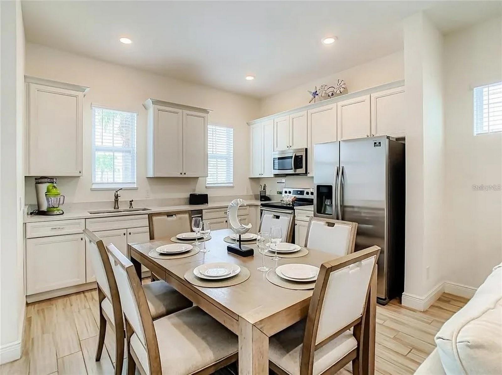 Image 6 of 62 For 8037 Lost Shaker Lane