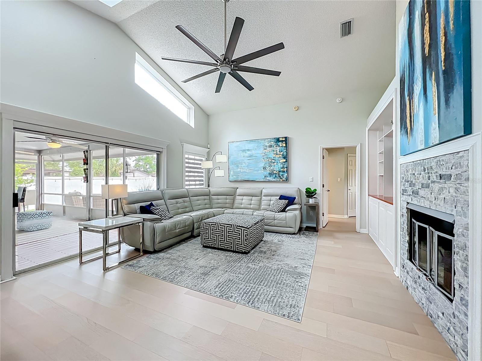 Image 21 of 70 For 200 Colonial Lane