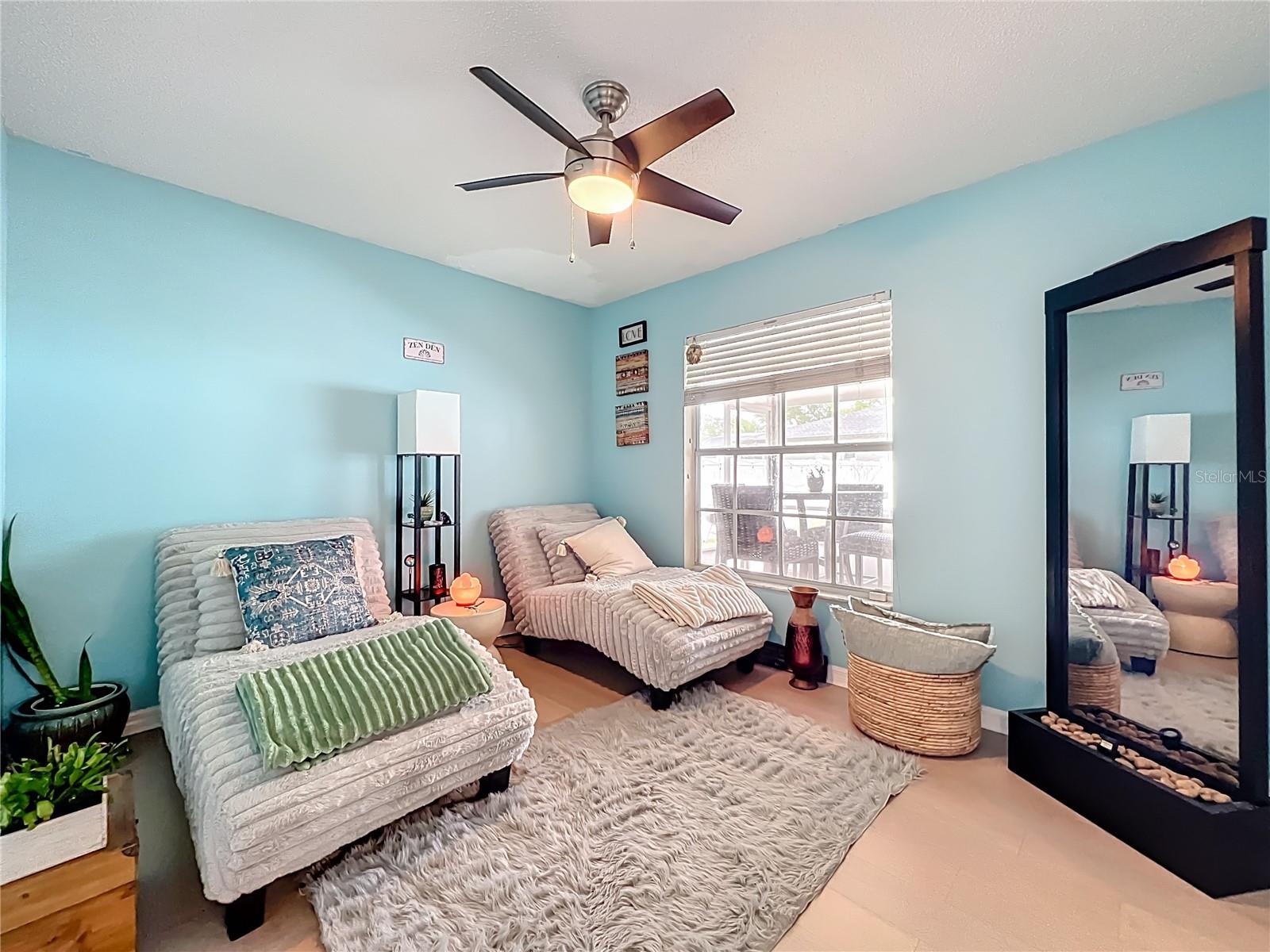 Image 37 of 70 For 200 Colonial Lane