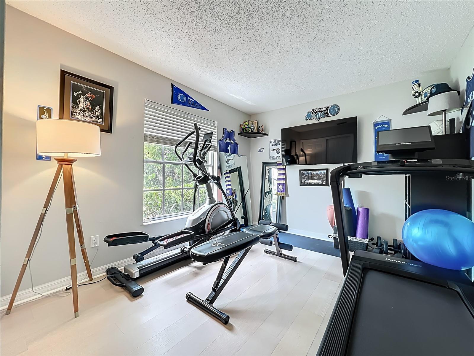 Image 44 of 70 For 200 Colonial Lane