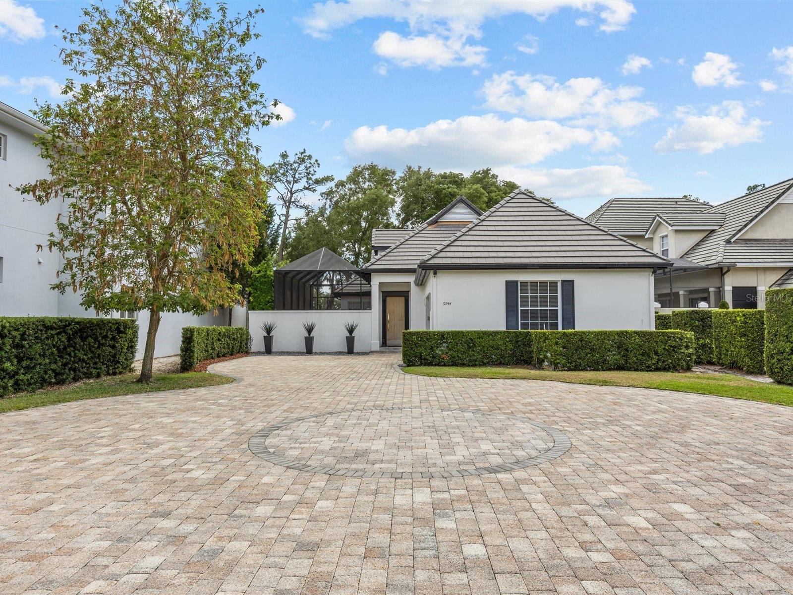 Image 4 of 56 For 9744 Covent Garden Drive