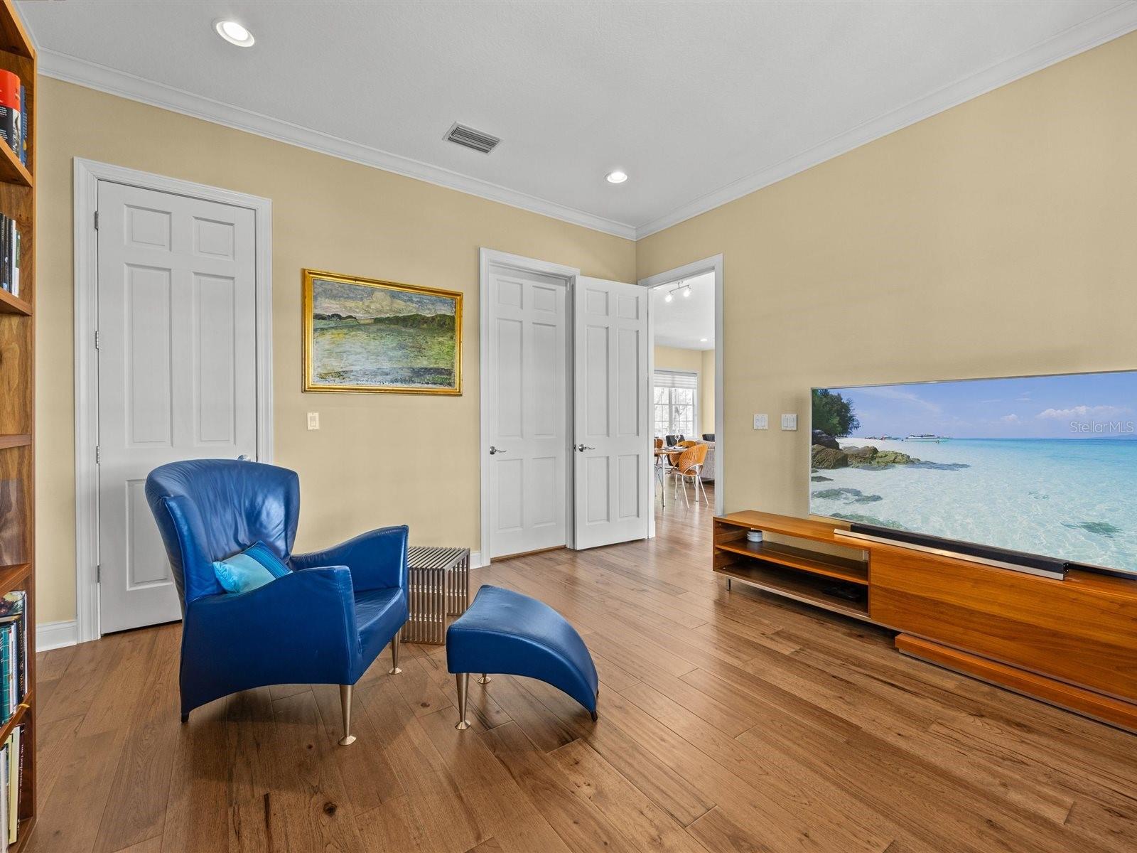 Image 46 of 56 For 9744 Covent Garden Drive